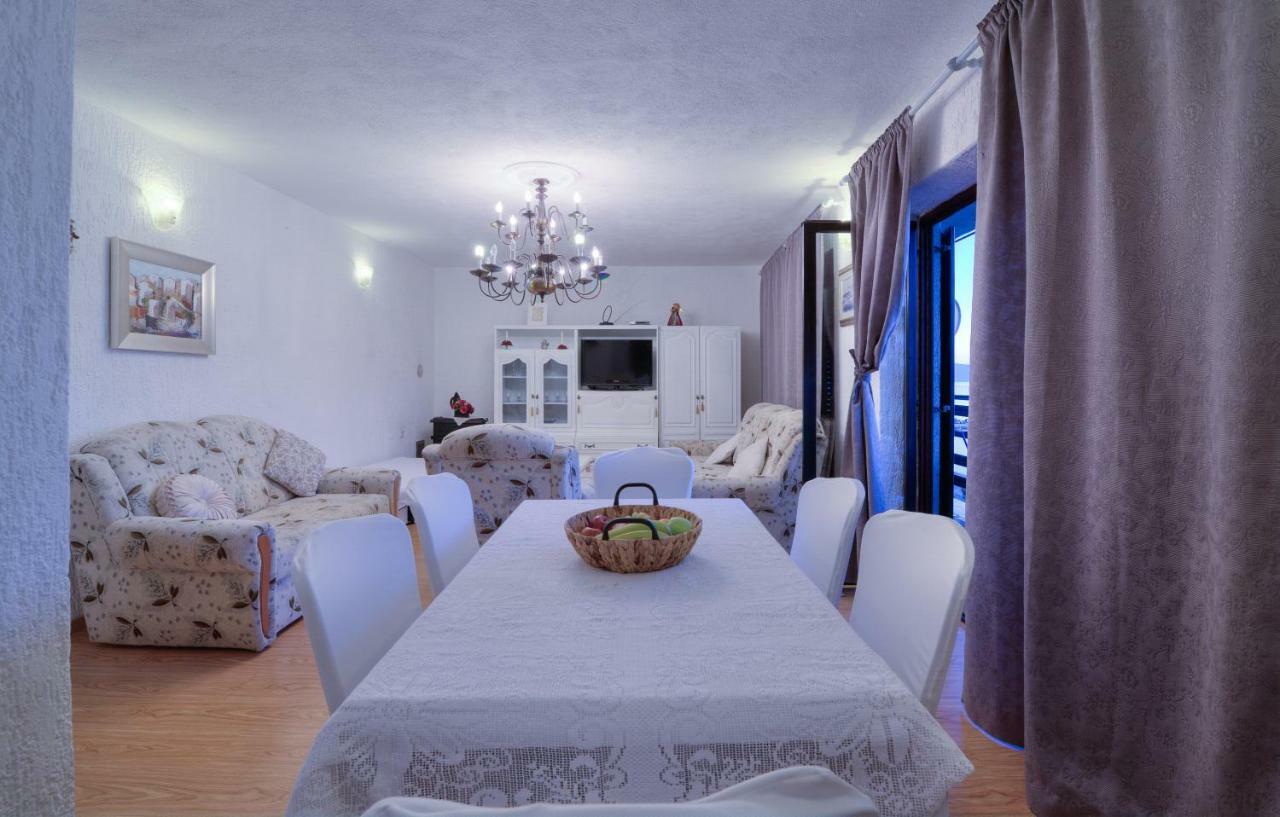 Apartment Lea Senj  Esterno foto