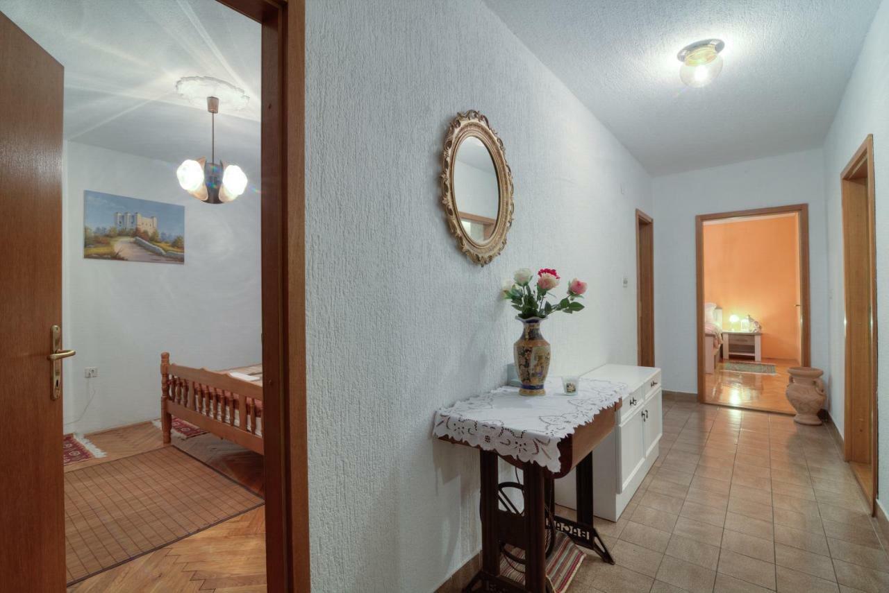 Apartment Lea Senj  Esterno foto
