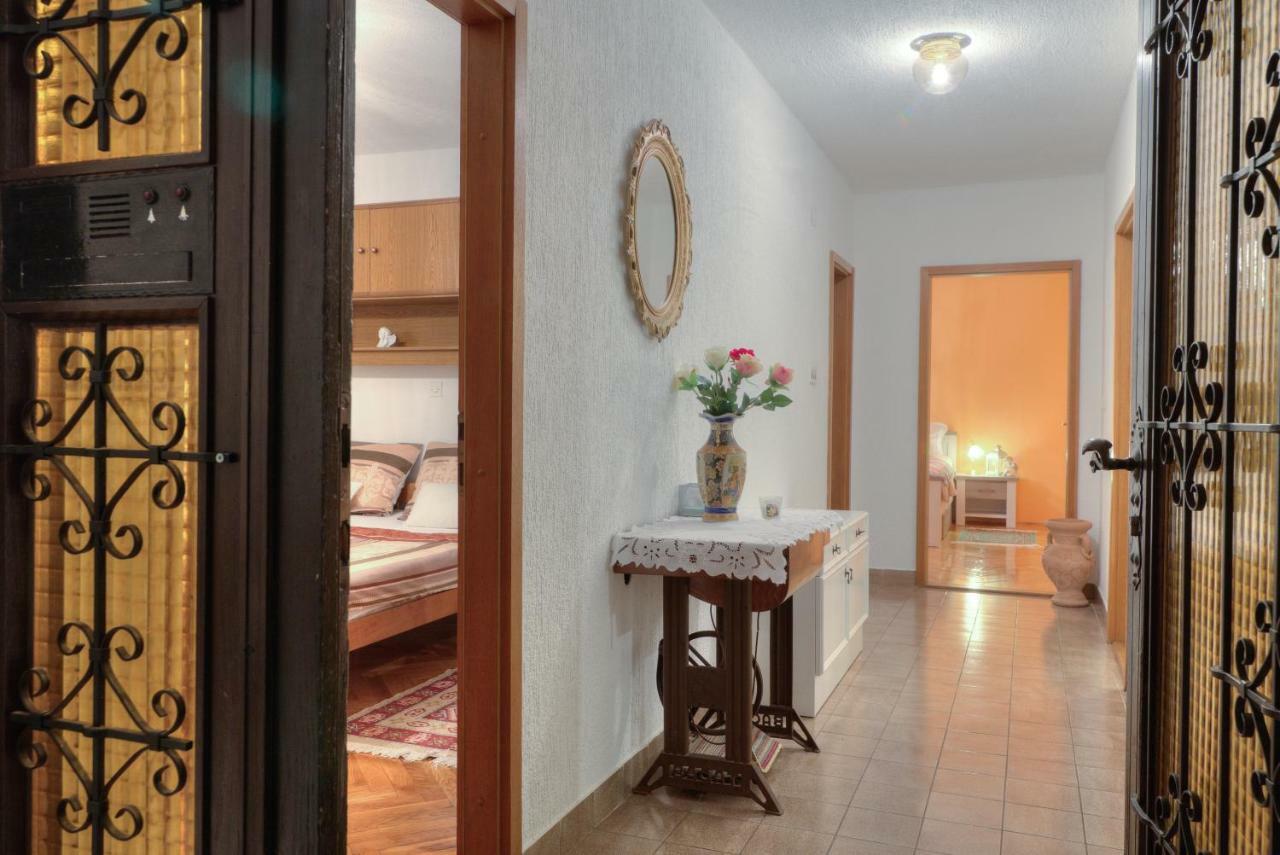 Apartment Lea Senj  Esterno foto