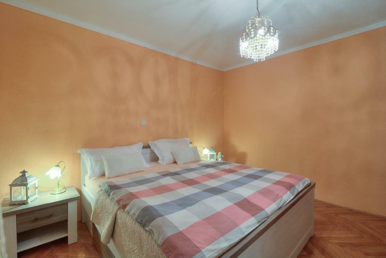 Apartment Lea Senj  Esterno foto